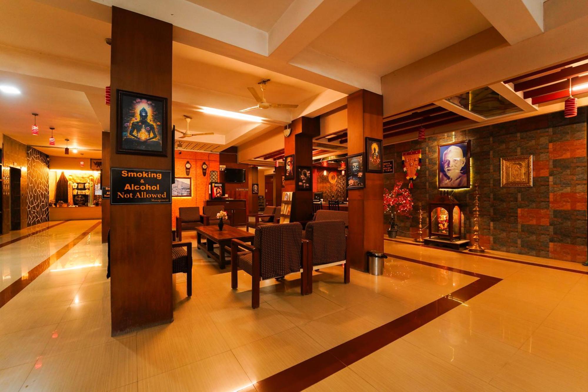 Ramana Towers Tiruvannāmalai Exterior foto